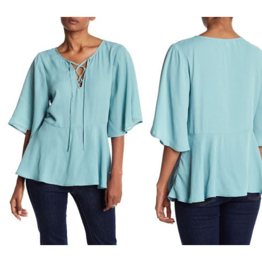 Cupcakes & Cashmere Josselyn Lace Up Blouse S